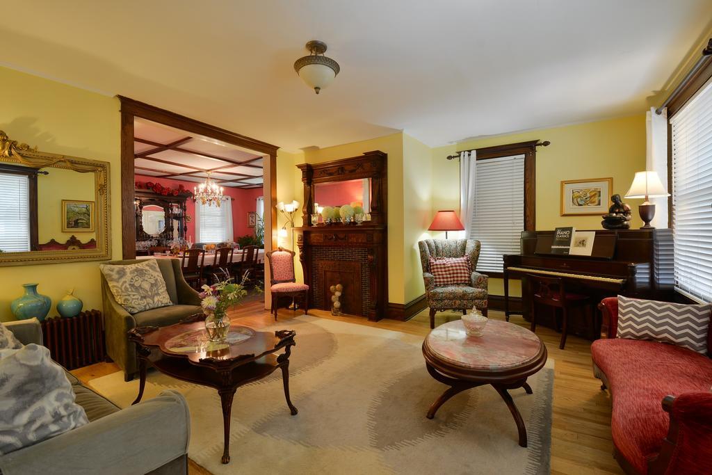 East Marion Quintessentials Bed And Breakfast And Spa מראה חיצוני תמונה